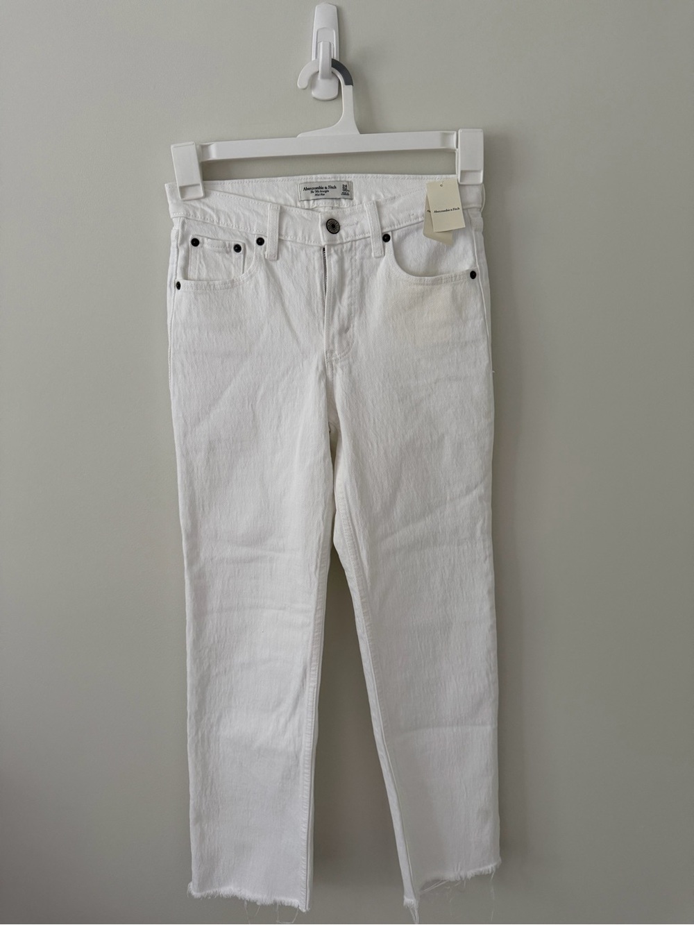 Abercrombie & Fitch White Straight-Leg Jeans with Raw Hem